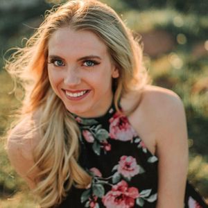 Meet your Posher, Kayla